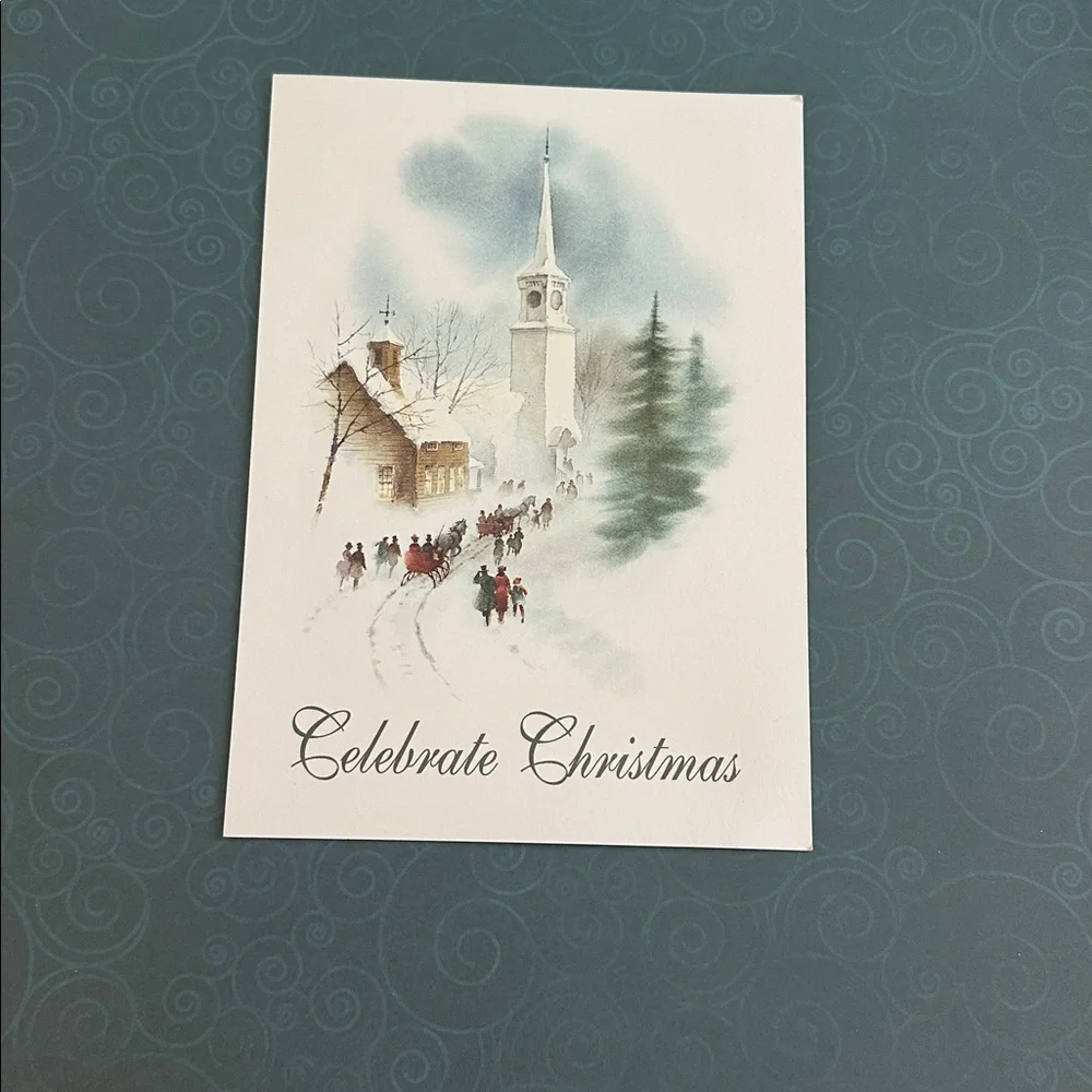 8 Christmas Greeting Cards (no envelopes included)